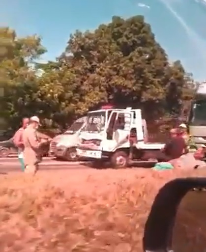 Caminhão Acidente Avenida Brasil