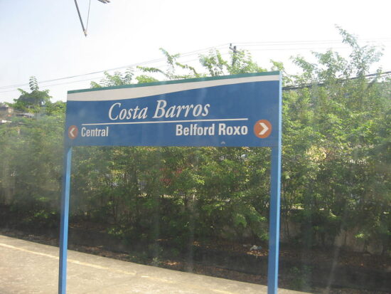 Estação Costa Barros supervia