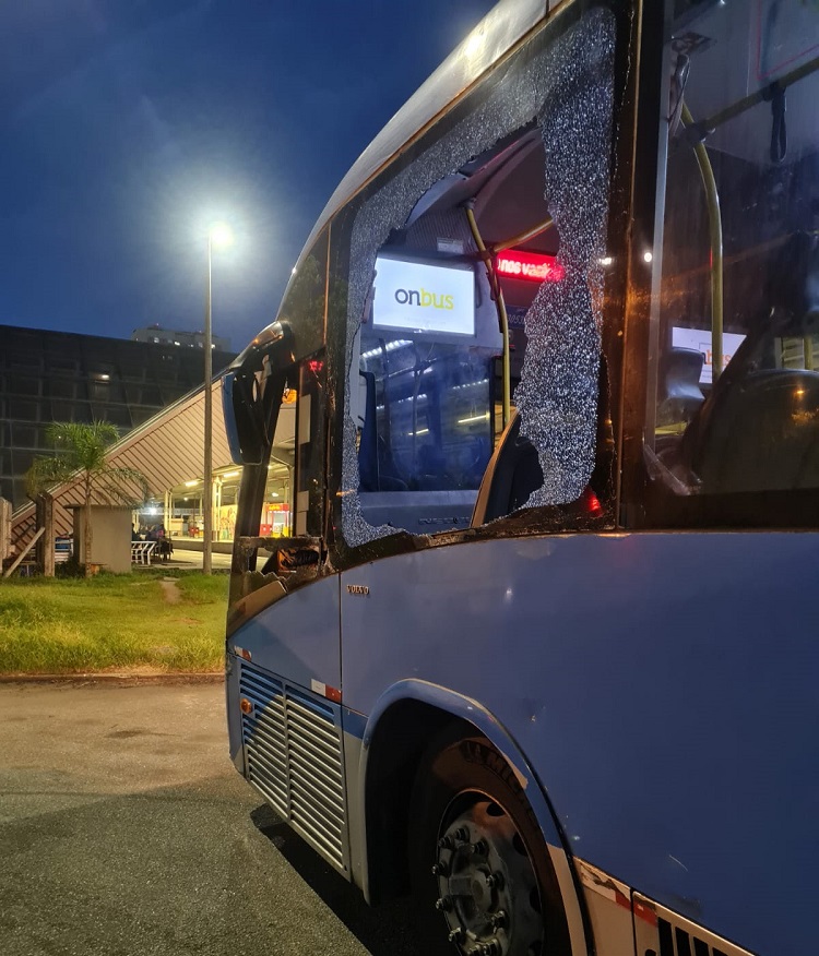 Vandalismo Ônibus BRT