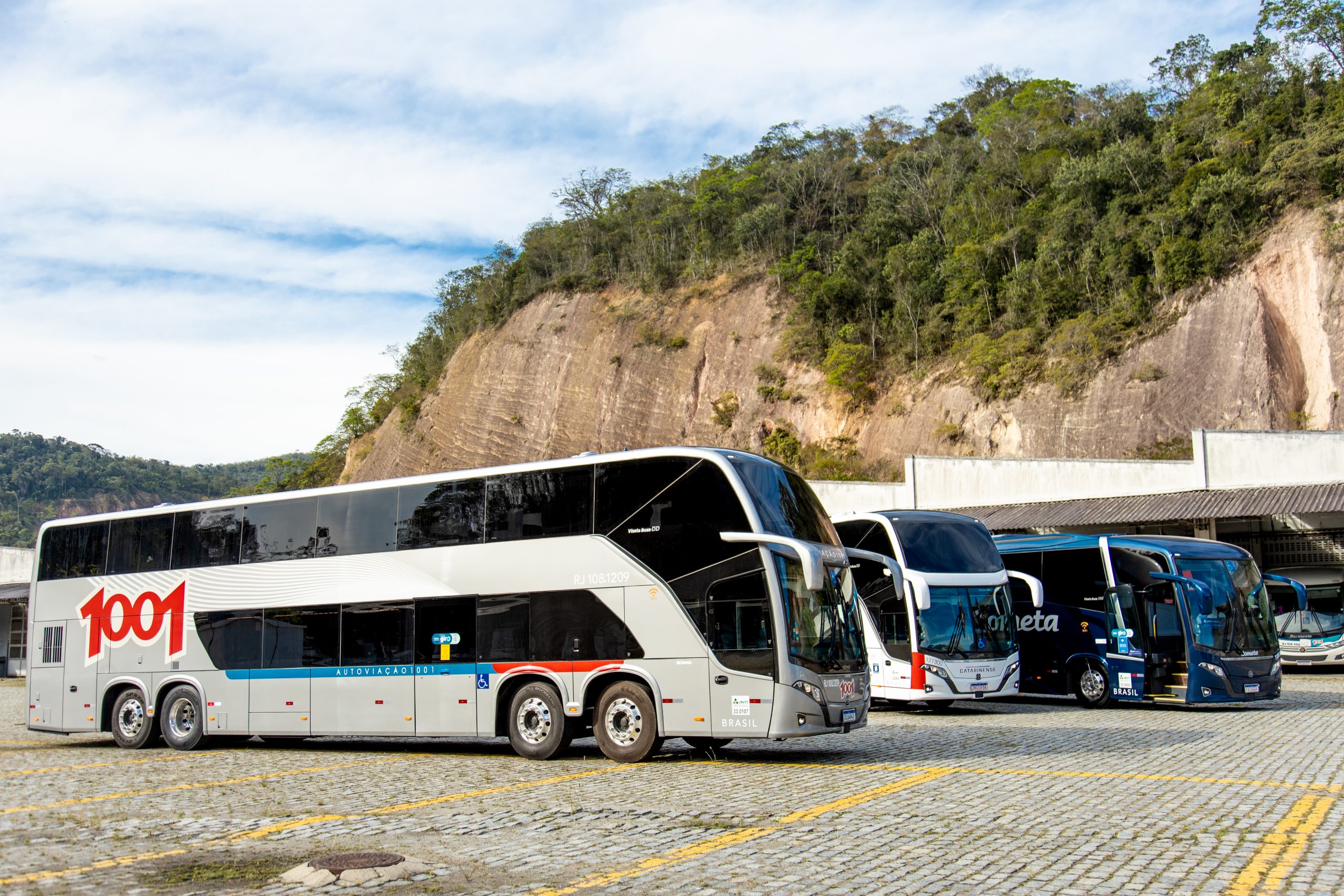 Verão impulsiona a procura por clubes