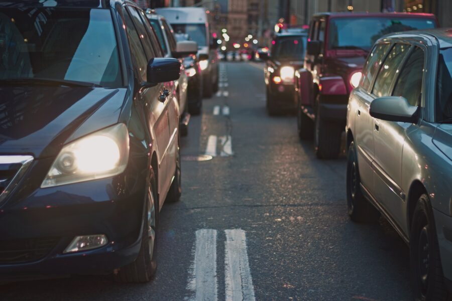 Trânsito carros avenida maracanã