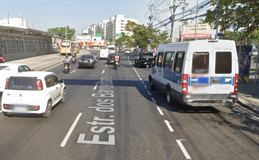 Estrada dos Bandeirantes