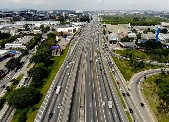 distância entre são paulo e rio de janeiro