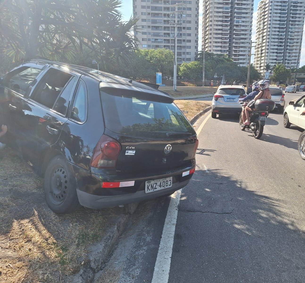 Avenida Ayrton Senna carro Presidente Vargas