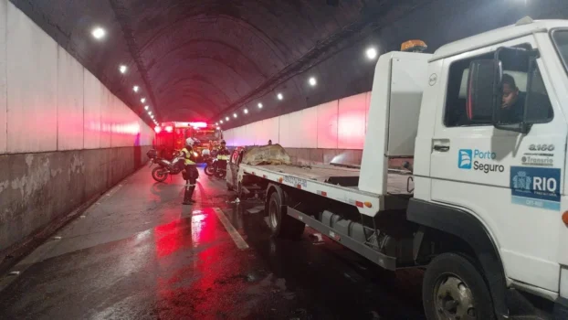 INCÊNDIO NO TÚNEL REBOUÇAS