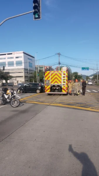 AVENIDA EMBAIXADOR ABELARDO BUENO