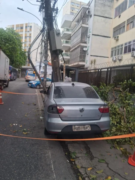 ACIDENTE NA RUA JOSÉ DO PATROCÍNIO