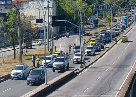 ACIDENTE NO ELEVADO 31 DE MARÇO