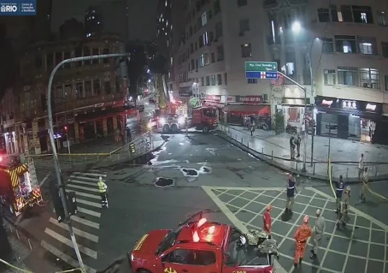 Avenida Gomes Freire está interditada