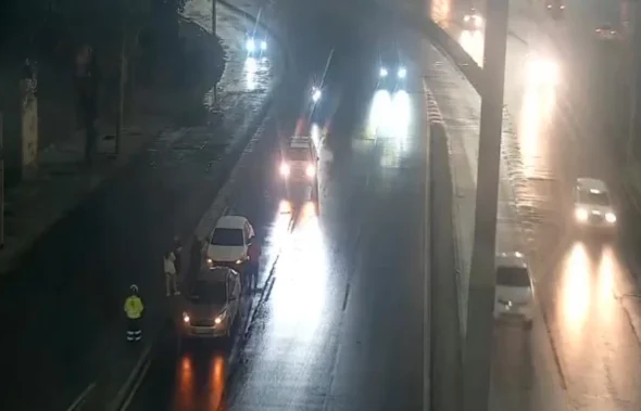 Acidente entre carros na Avenida Osvaldo Aranha