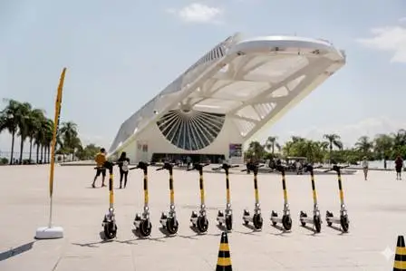 combina lazer e história