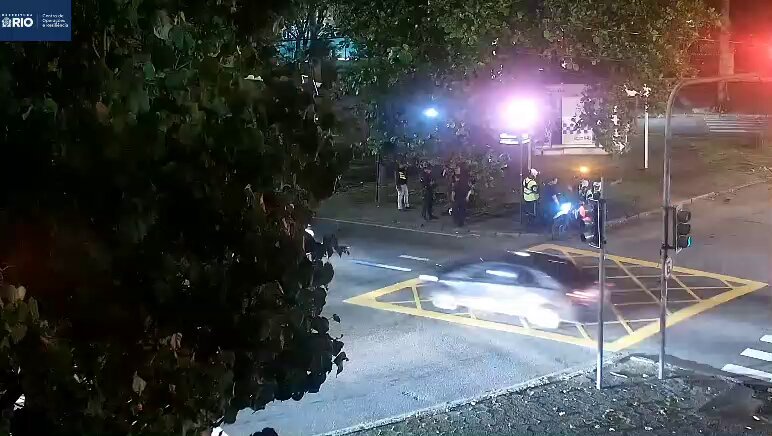 acidente avenida borges de medeiros